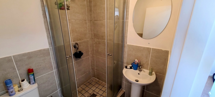 2 Bedroom Property for Sale in Bardale Village Western Cape